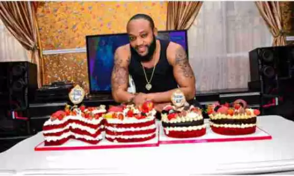 Kcee’s Birthday Cake Has Made Lots Of Fans Talking (Photos)